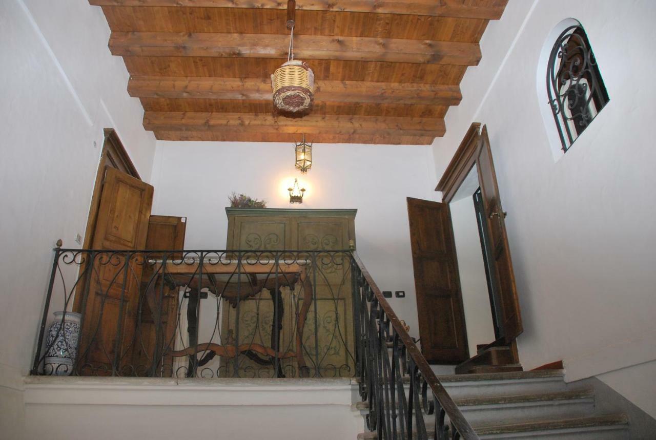 דירות צ'זנה Casa Mamo מראה חיצוני תמונה